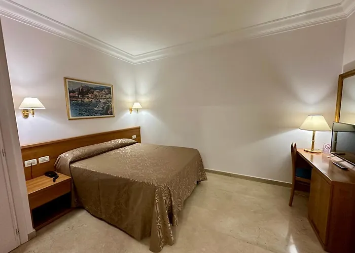 Principe Di Piemonte Hotel Rome