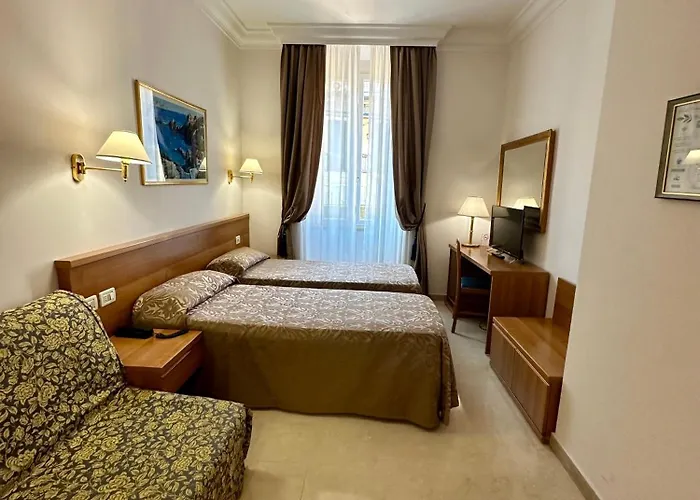 Hotel Principe Di Piemonte 3*