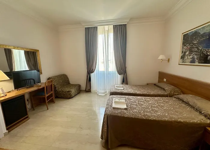 Principe Di Piemonte Hotel 3*